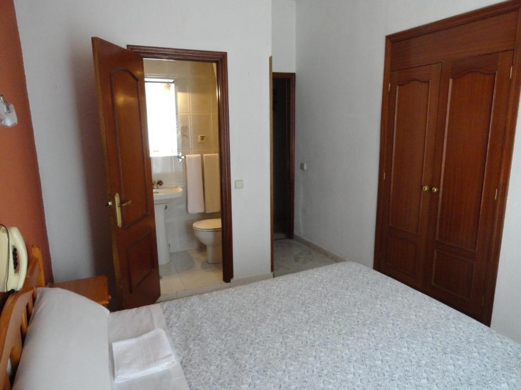 Fuencarral Kryse&breogan Gasthof Madrid